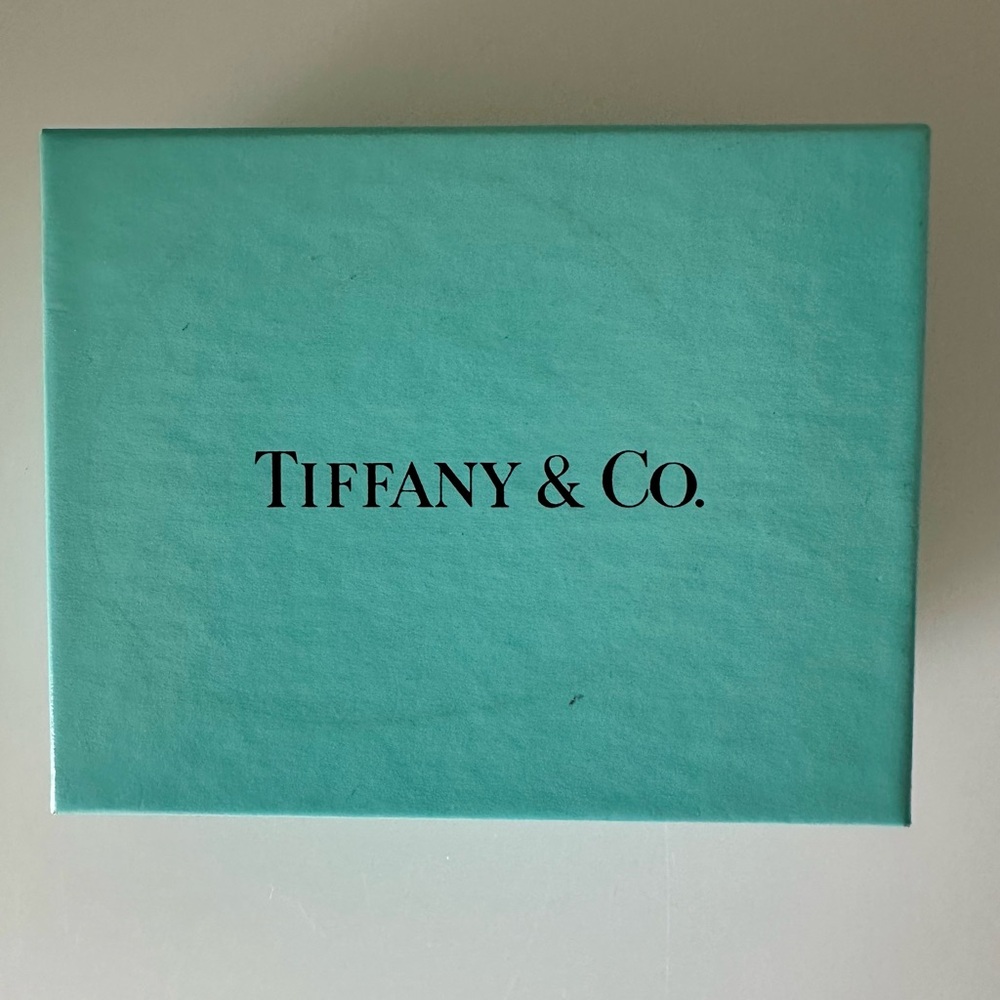 AUTHENTIC Tiffany & Co Sterling Silver Cross Cutout Pendant Necklace - Picture 12 of 15